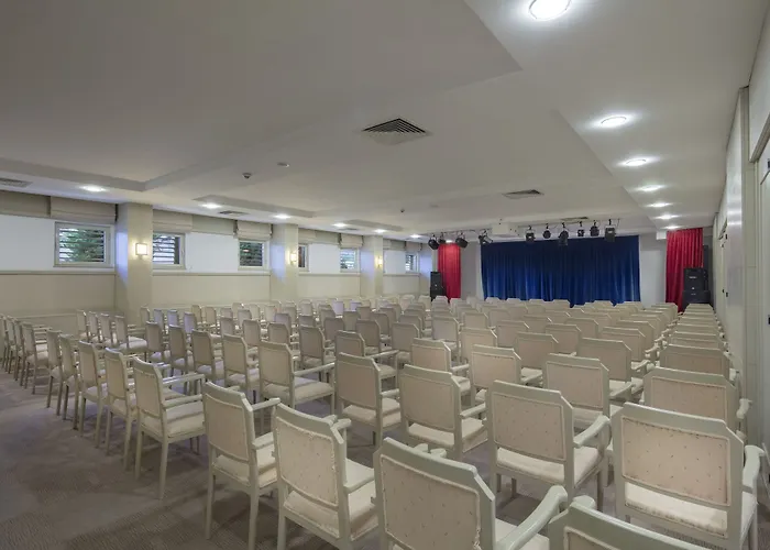 Trendy Palm Adults Only Отель