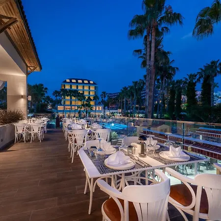 Hotel Trendy Palm