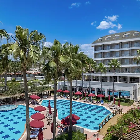 Trendy Palm Hotel 5*