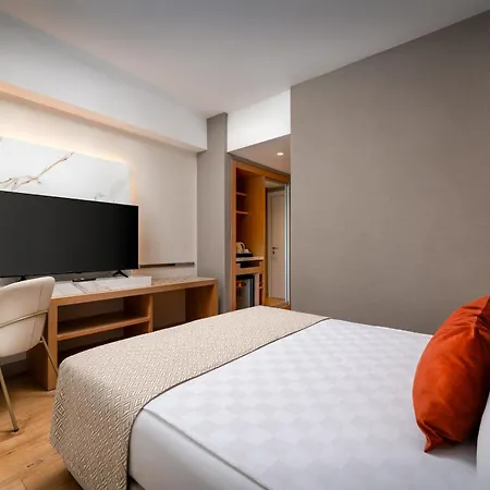 Trendy Palm Hotel 5*